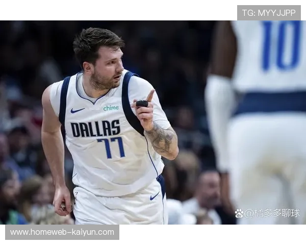 东契奇场均30+8+8数据全面 独行侠核心虽伤缺仍影响格局 东契奇场均30+8+8数据全面 独行侠核心虽伤缺仍影响格局